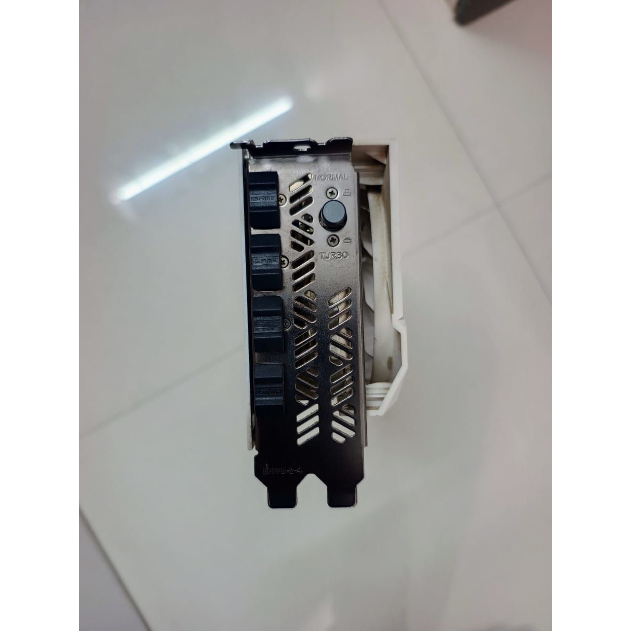 COLORFUL iGame GeForce RTX 3060 Ti Ultra W OC Triple Fan 8GB Used GPU