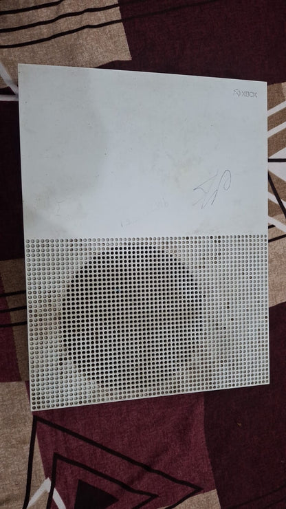 Microsoft Xbox One S 500GB Used Gaming Console