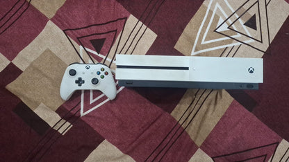 Microsoft Xbox One S 500GB Used Gaming Console
