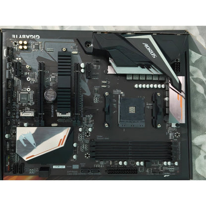 GIGABYTE B450 AORUS Elite ATX AM4 Socket DDR4 Used Motherboard