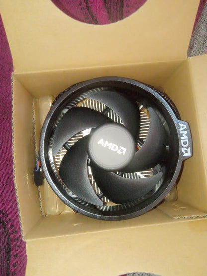 AMD Ryzen 3 3200G 4 Cores 4 Threads up to 4GHz Used CPU