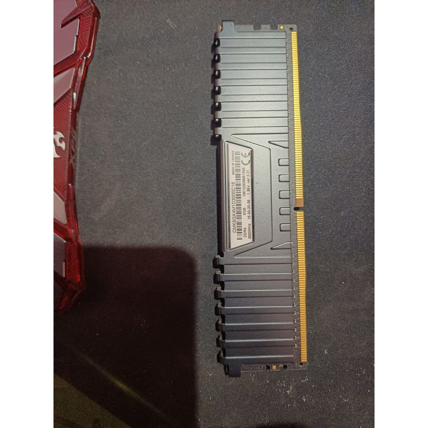 Corsair Vengeance LPX 8GB (1x8GB) DDR4 3000MHZ C16 Used RAM