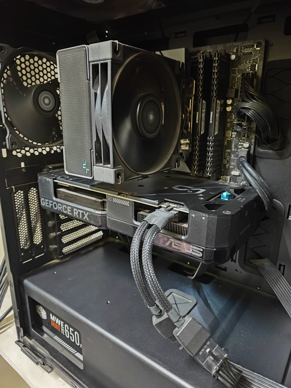 Intel Core i5 12400F + Gigabyte B660M Aorus Pro DDR4 Motherboard COMBO