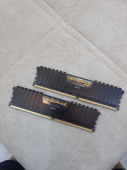 Corsair Vengeance LPX 64GB (32GB X 2) DDR4 3600MHZ CL18 Used RAM
