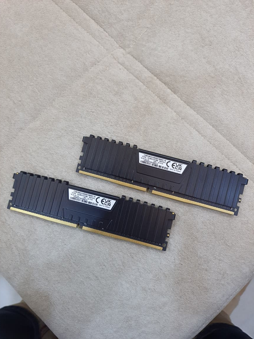 Corsair Vengeance LPX 64GB (32GB X 2) DDR4 3600MHZ CL18 Used RAM