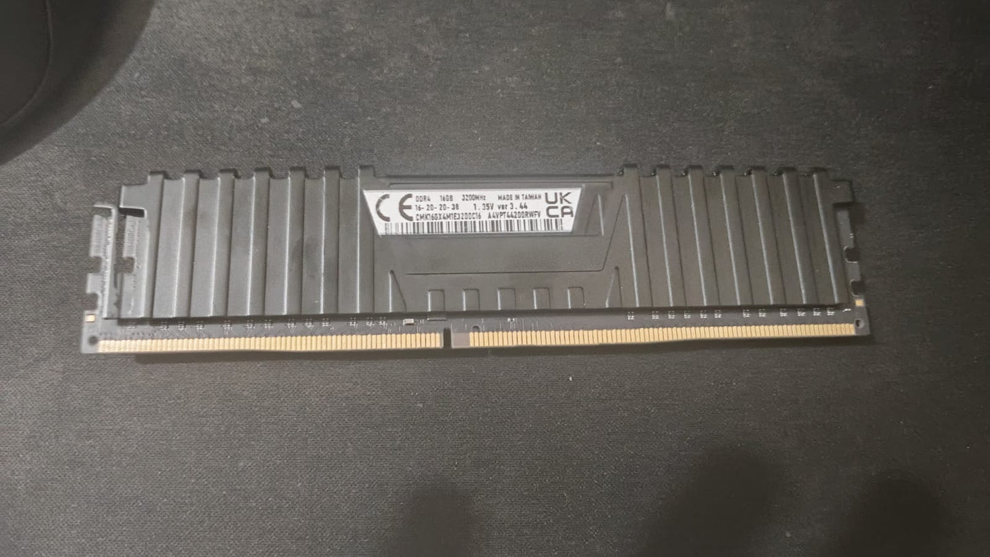 Corsair Vengeance LPX 16GB DDR4 3200MHZ C16 Used RAM