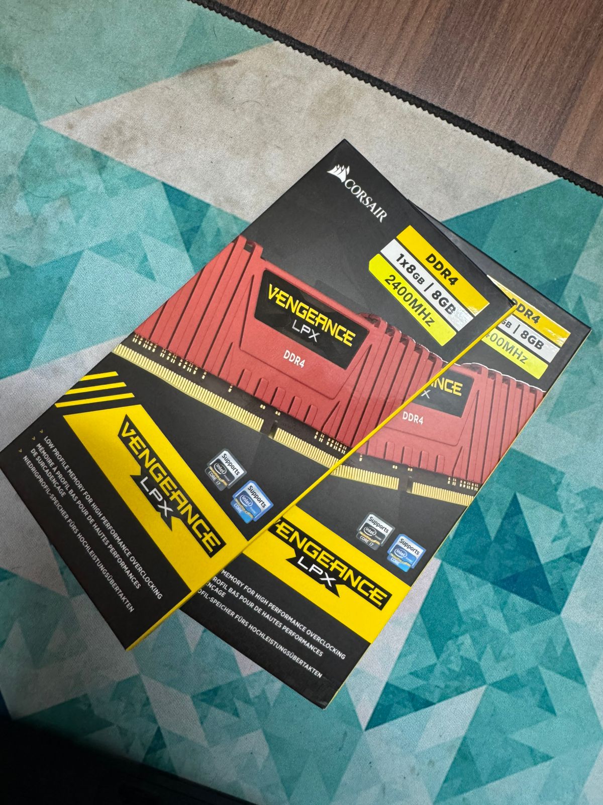 Corsair Vengeance LPX 16GB (8X2) DDR4 2400MHZ C16 Used RAM