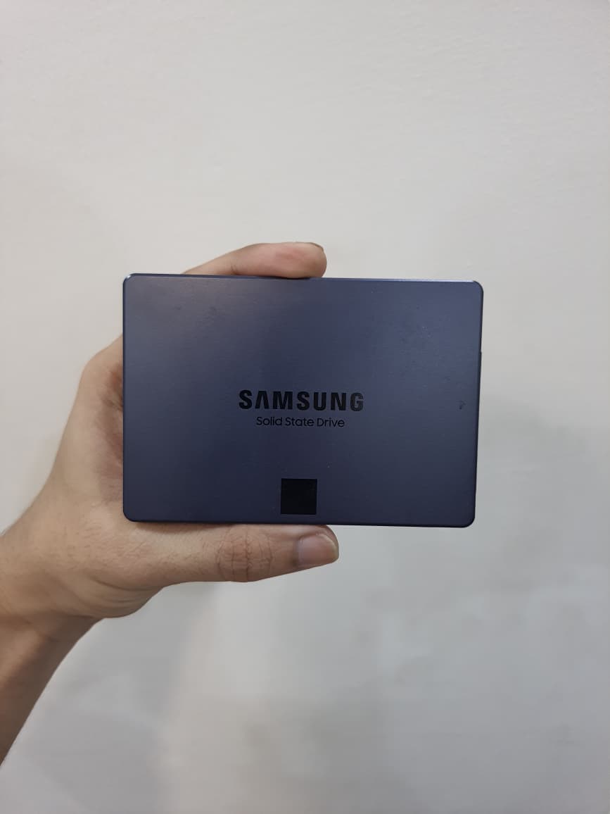 SAMSUNG 870 QVO SATA III 2.5" 2TB Internal SSD  Used SSD