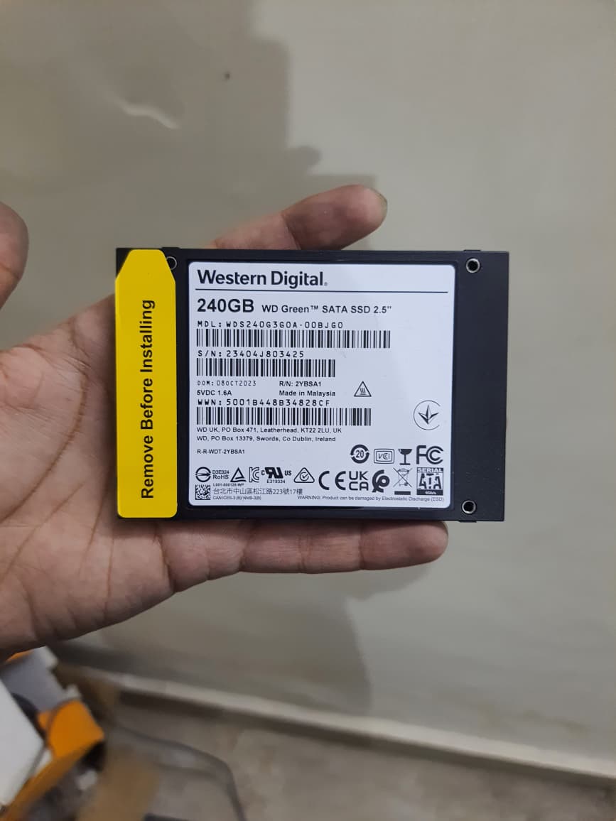 Western Digital WD Green SATA III 2.5" 240GB Internal SSD  Used SSD
