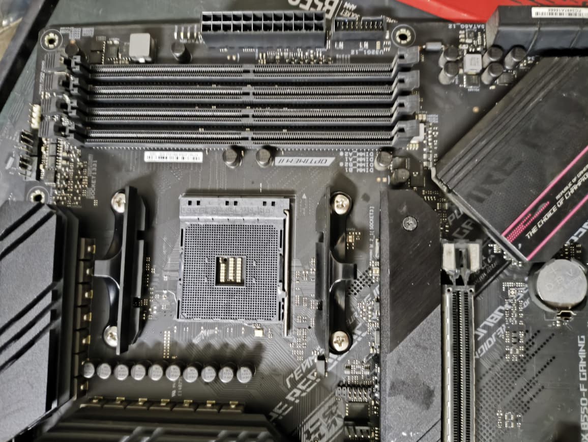 ASUS B550-F ROG Strix Gaming AMD AM4 ATX Used Motherboard