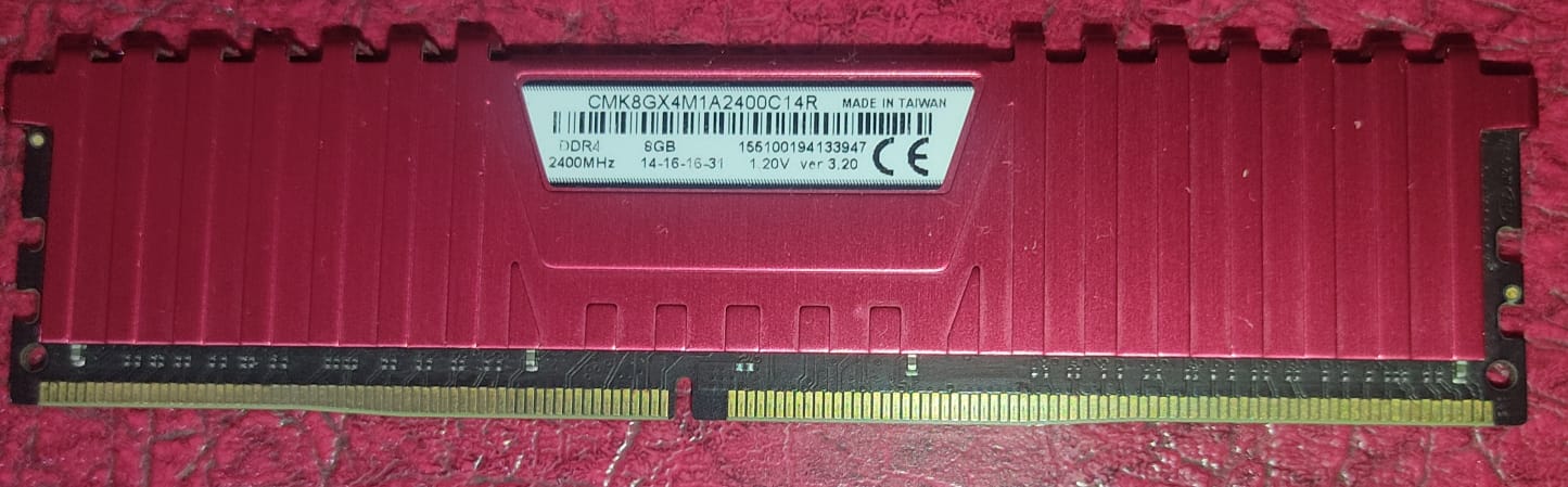 Corsair Vengeance LPX 8GB DDR4 2400MHZ C16 Used RAM