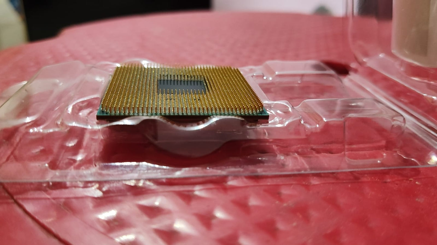 AMD RYZEN 5 4600G 6 Core, 12 threads 4.2 GHZ Used CPU
