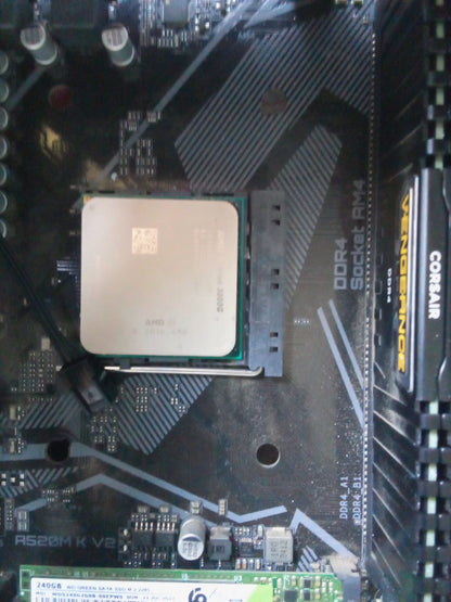 AMD ATHLON 3000G + Gigabyte A520K V2 DDR4 (Processor+Motherboard) COMBO Used