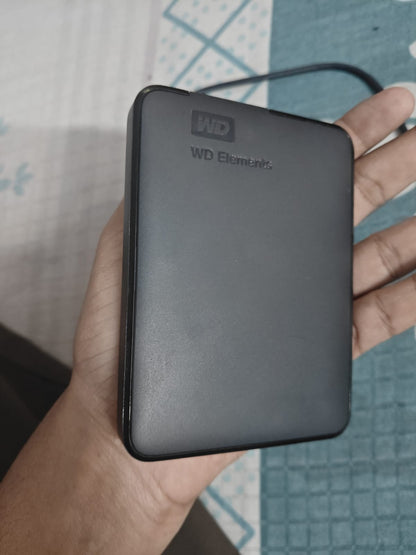 Western Digital WD 2TB Elements Portable Hard Disk Drive, USB 3.0, Compatible with PC, PS4 and Xbox, External Used HDD