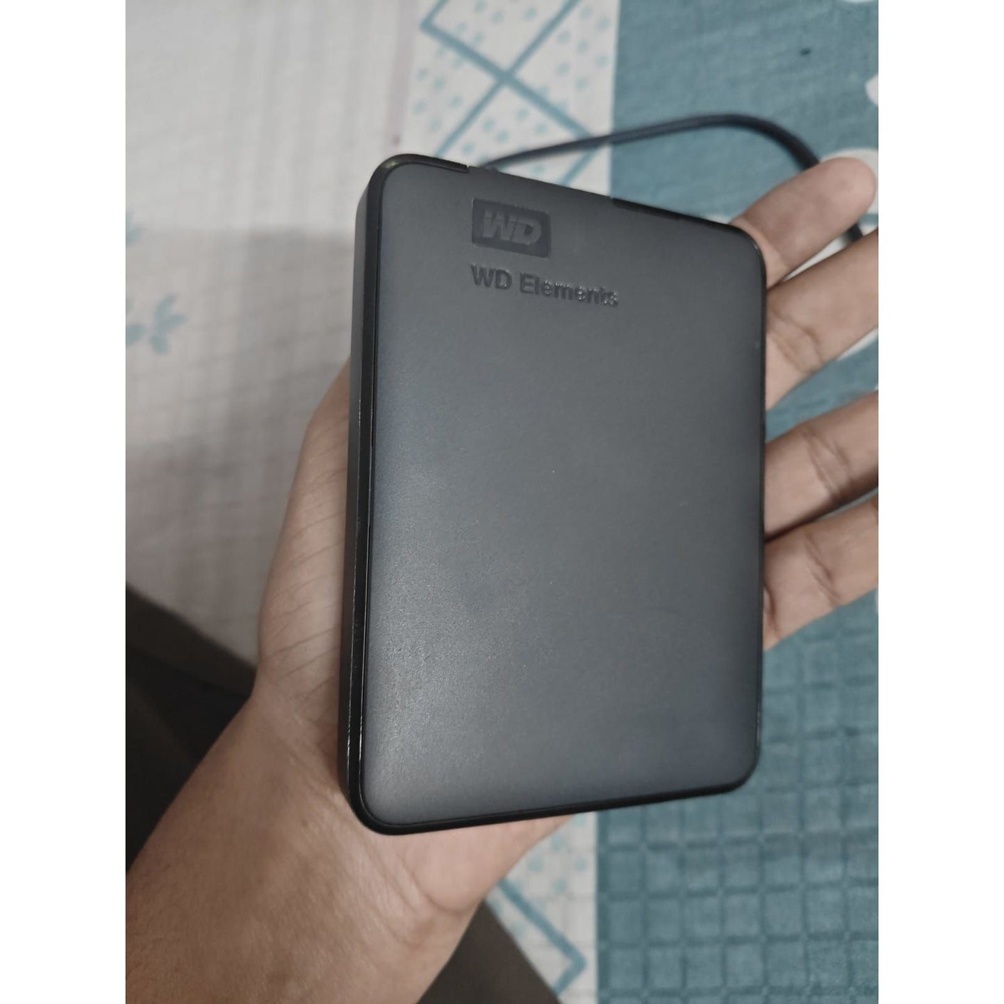 Western Digital WD 2TB Elements Portable Hard Disk Drive, USB 3.0, Compatible with PC, PS4 and Xbox, External Used HDD